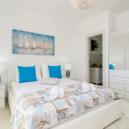 Apartament A&m - With Terrace And Sea View A3